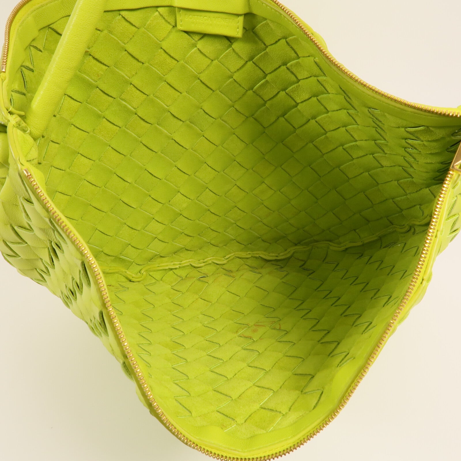 BOTTEGA VENETA 牛皮皮革Shoulder Bag金扣肩背袋