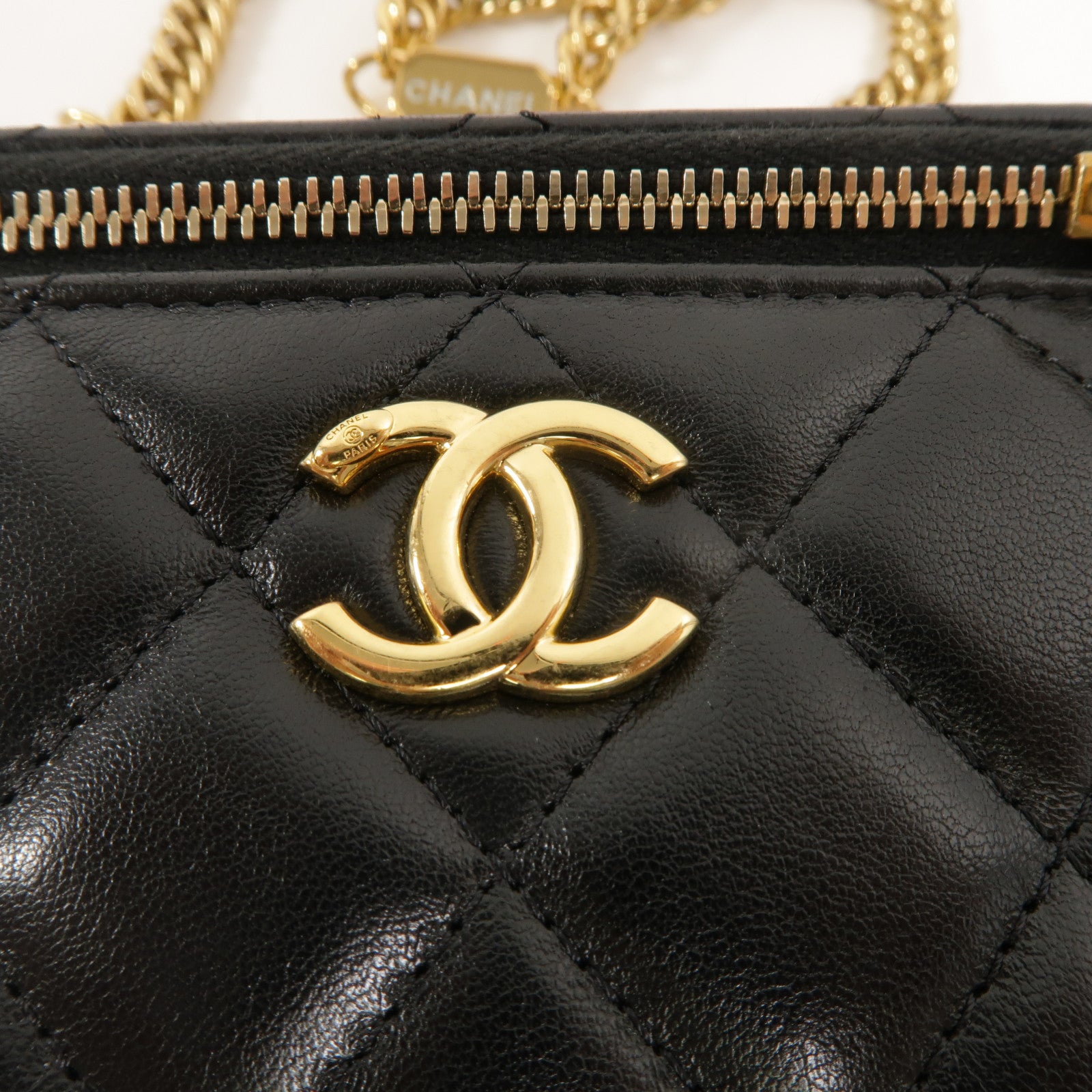 CHANEL 羊皮皮革Vanity Case鏈帶肩背袋