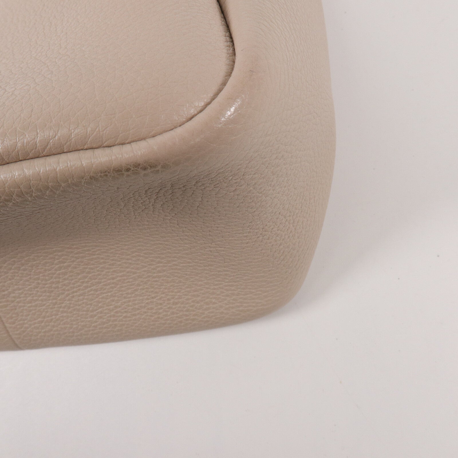 PRADA 牛皮皮革Dynamique手挽袋