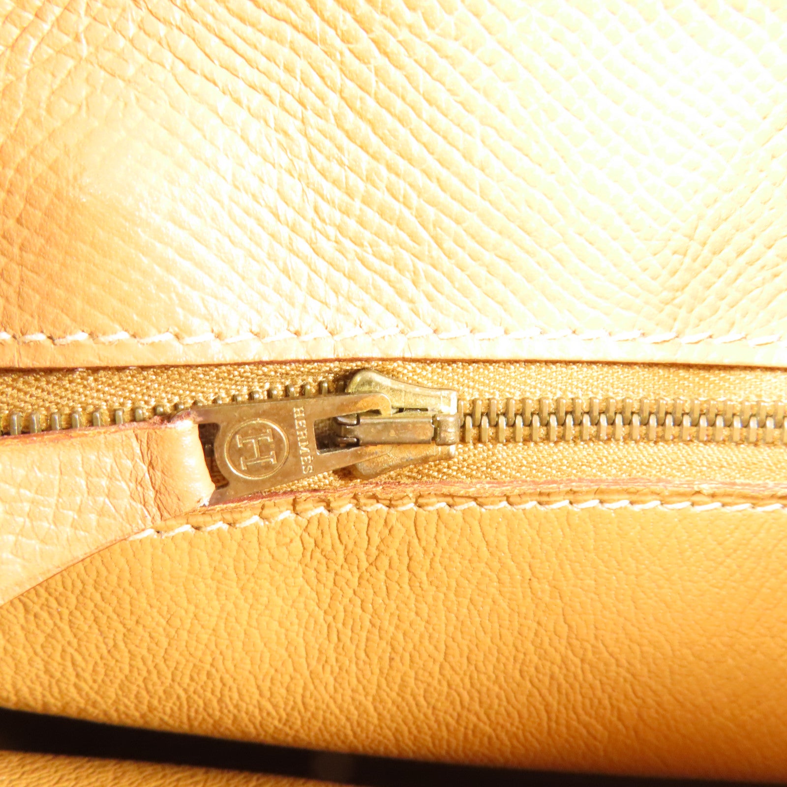 HERMES VGC皮革Sorbonne金扣肩背袋