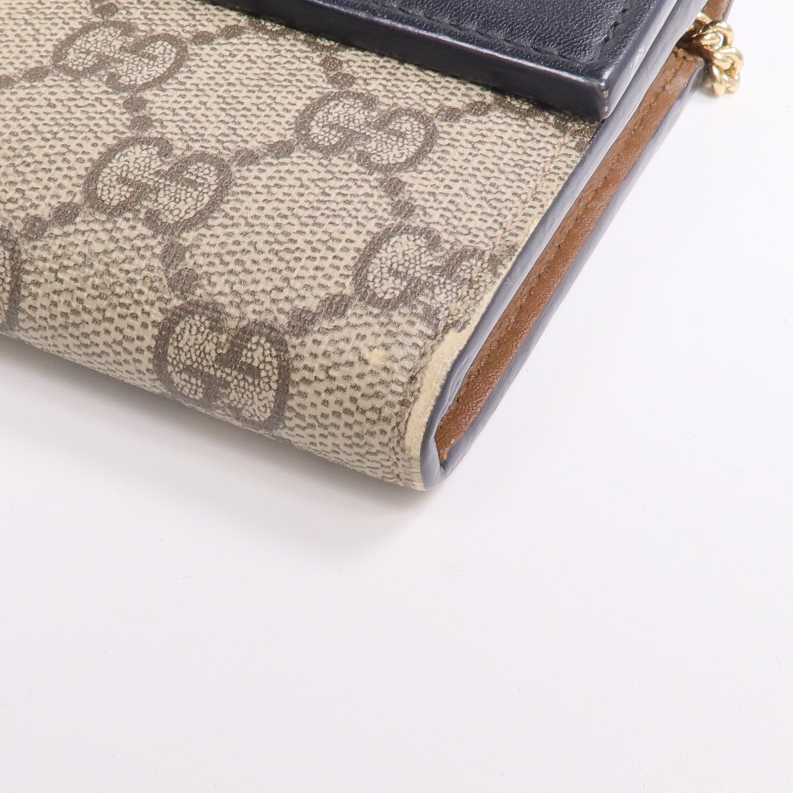 GUCCI 塗層帆布/皮革Padlock Wallet On Chain鏈帶肩背袋