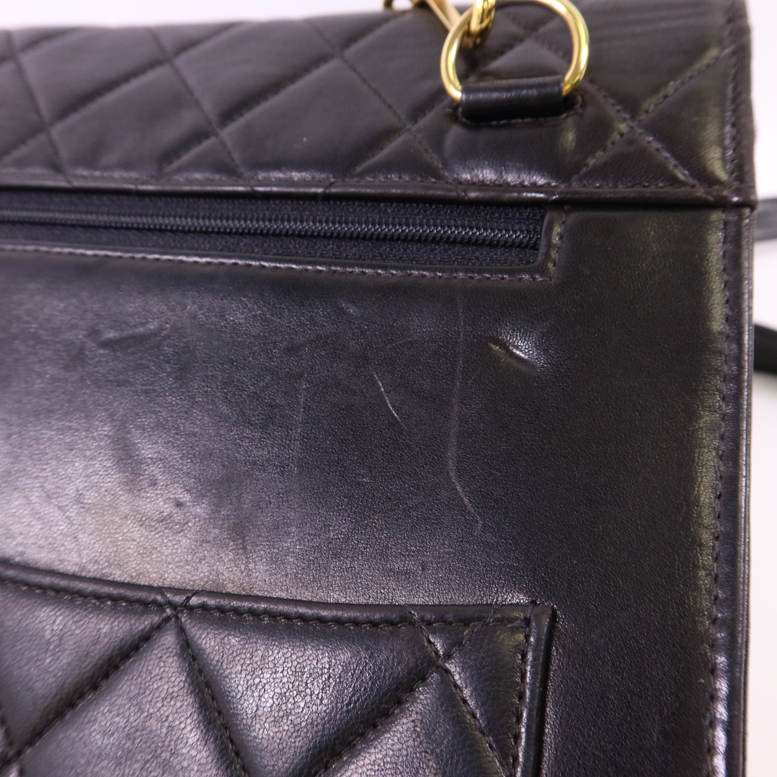 CHANEL 牛皮皮革Vintage Shoulder Bag金扣肩背袋