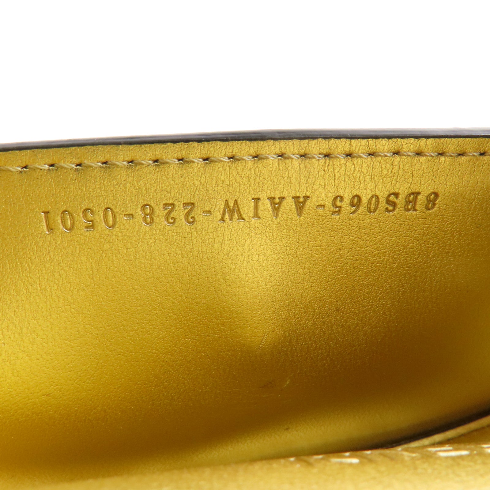 FENDI 牛皮皮革Cookie Hobo Bag金扣肩背袋