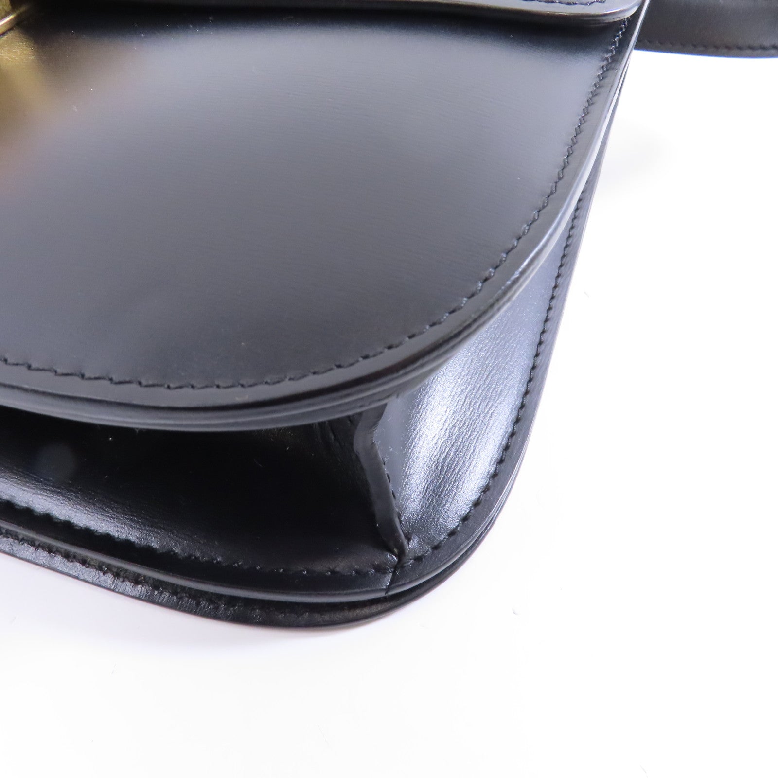 CELINE 牛皮皮革Classic Box金扣肩背袋黑色