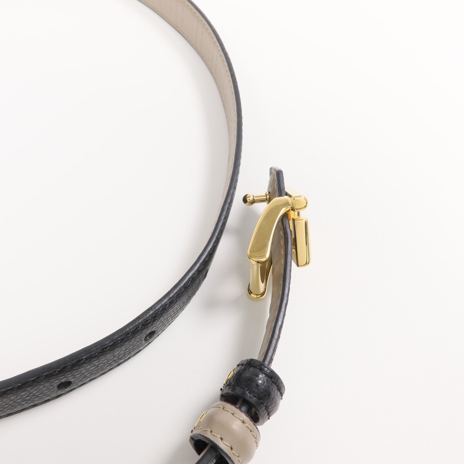 FENDI 牛皮皮革FF Diamonds Belt金扣皮帶