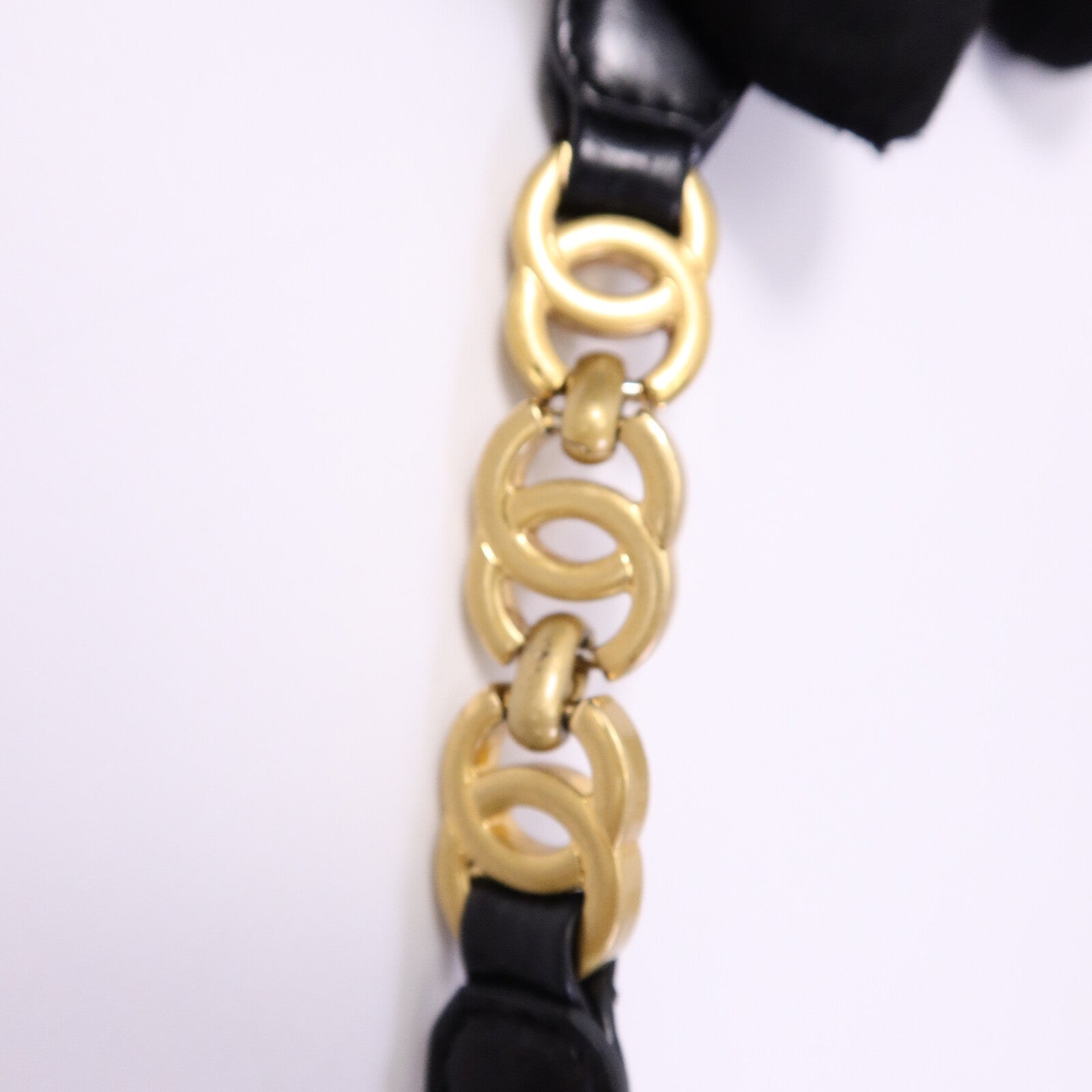 CHANEL 漆皮/麂皮皮革Mini Messenger肩背袋