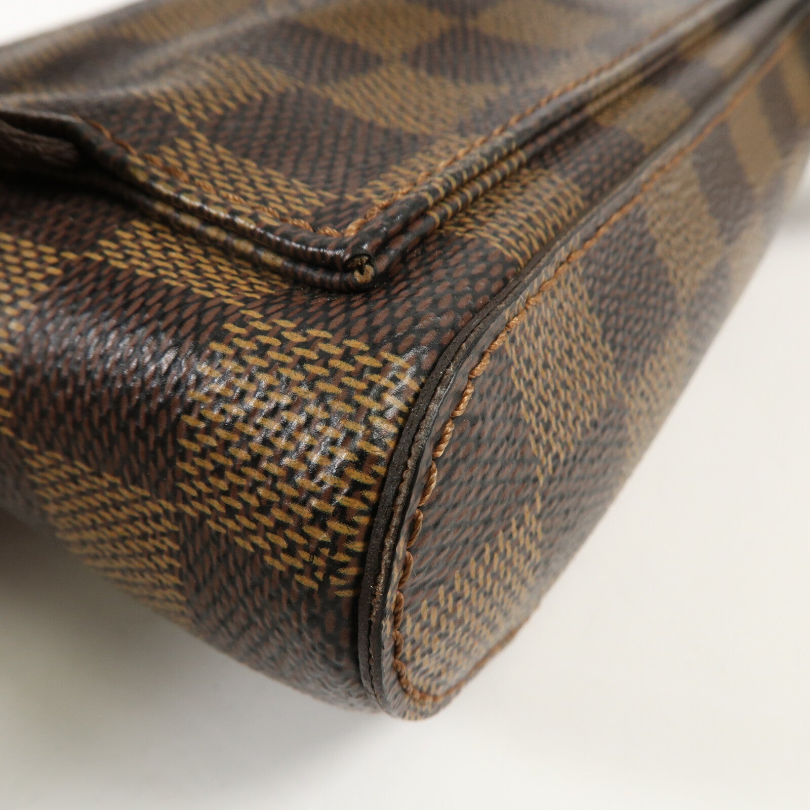 LOUIS VUITTON Damier Geronimos金扣腰包