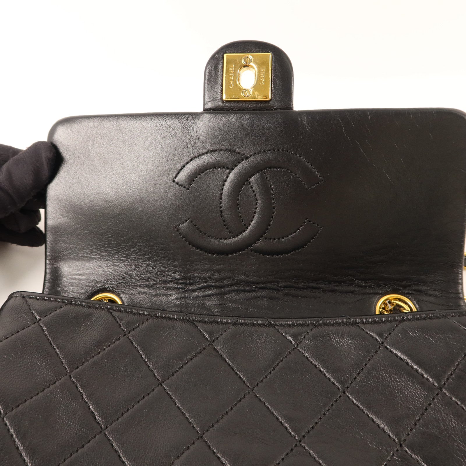 CHANEL 牛皮皮革Vintage Classic Flap Bag金扣鏈帶肩背袋