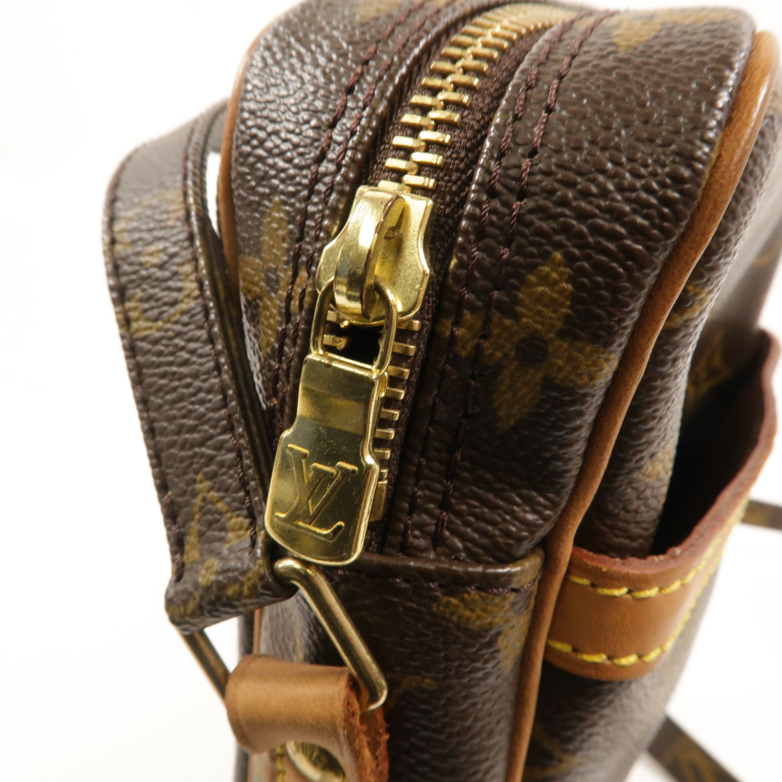 LOUIS VUITTON Monogram Danube肩背袋