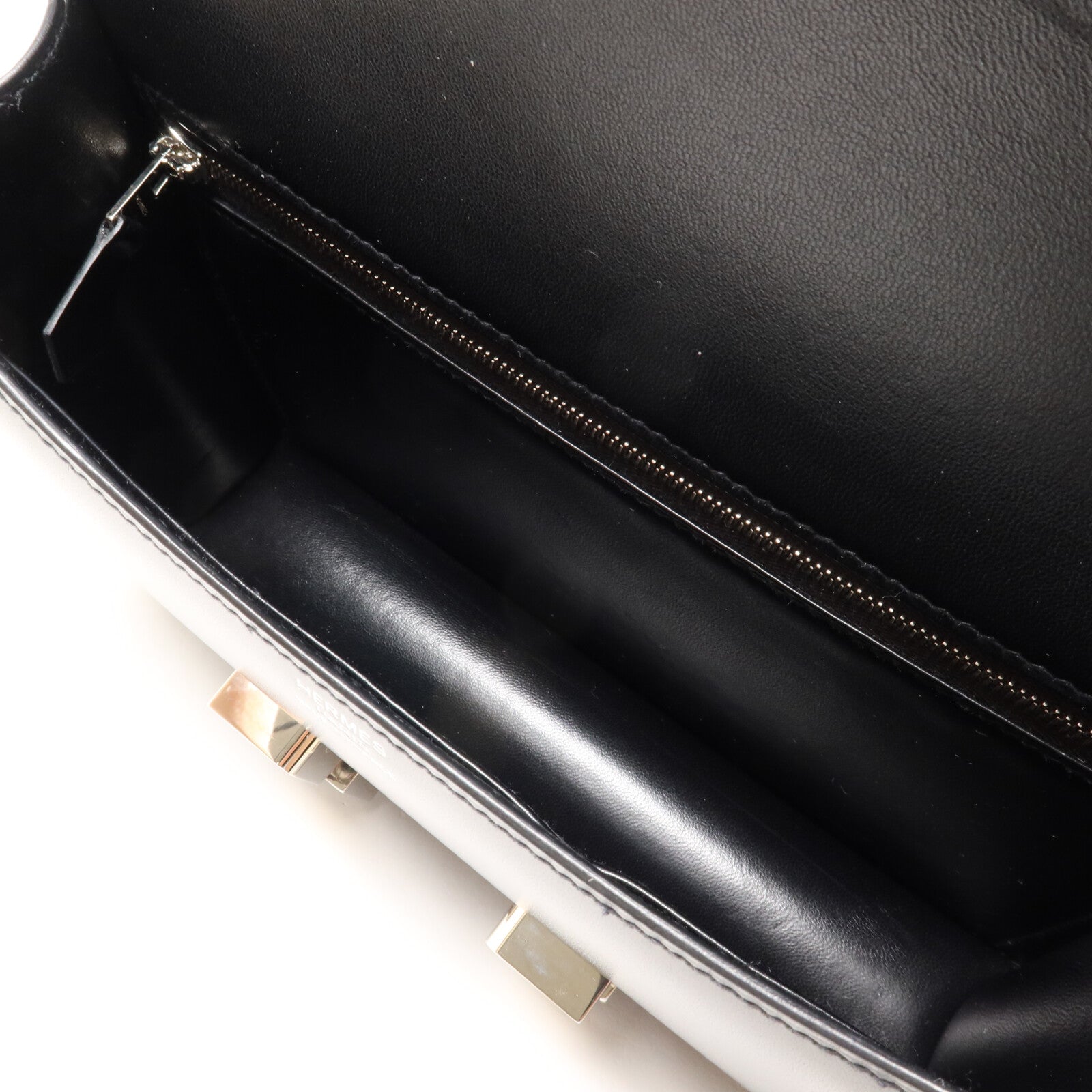 HERMES Box Calf皮革Constance 24肩背袋Noir