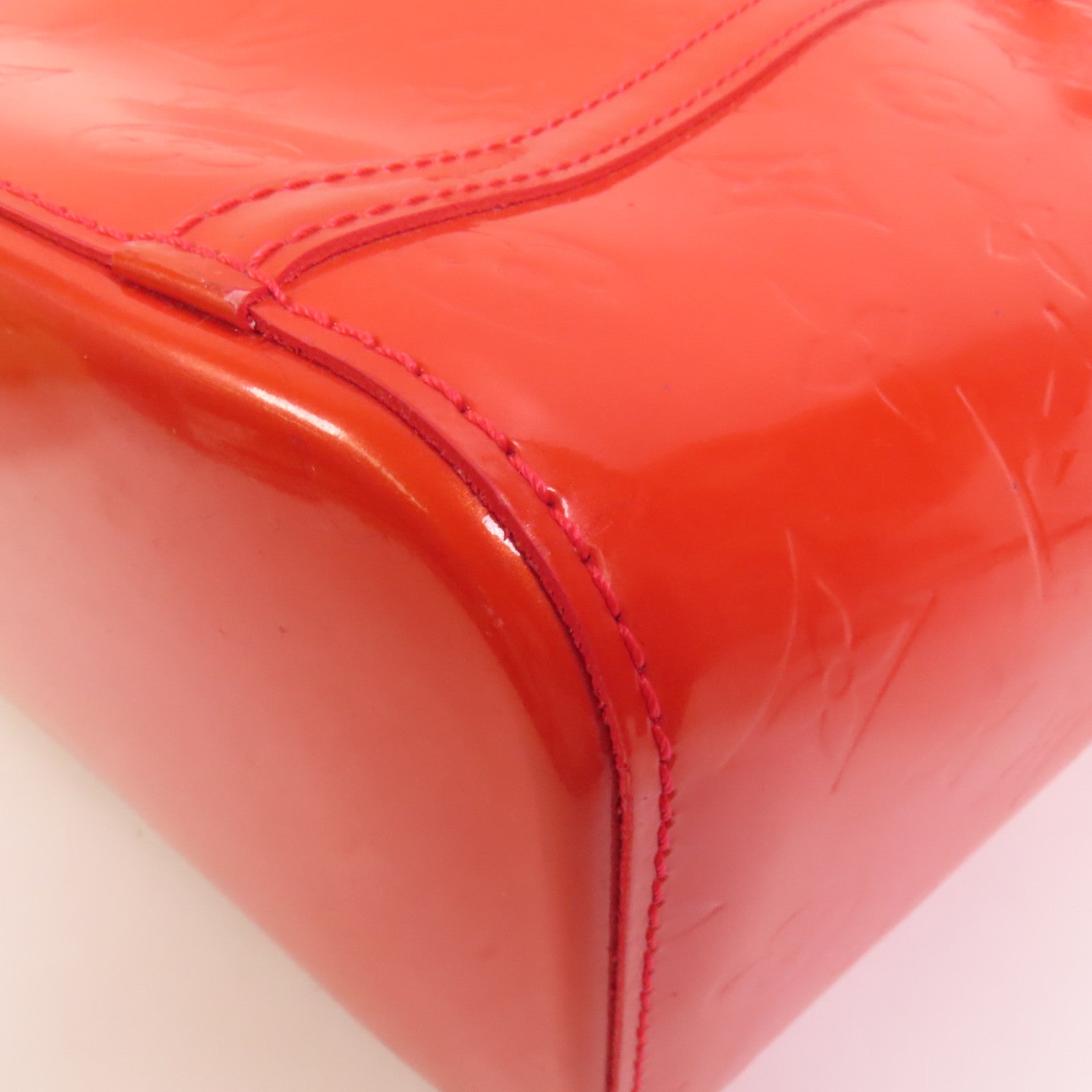 LOUIS VUITTON 【激減優惠】Monogram Vernis Avalon GM金扣手挽袋