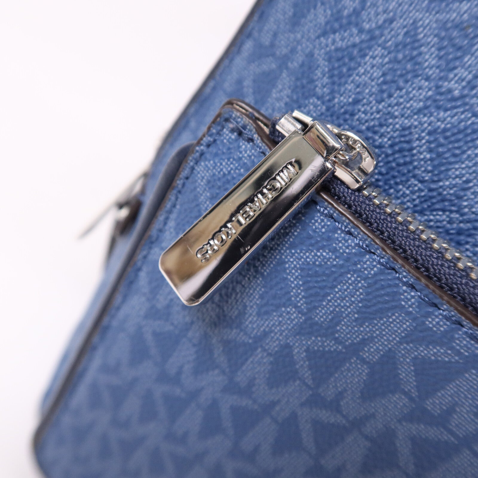 Michael Kors 【激減優惠】塗層帆布Backpack銀扣背包