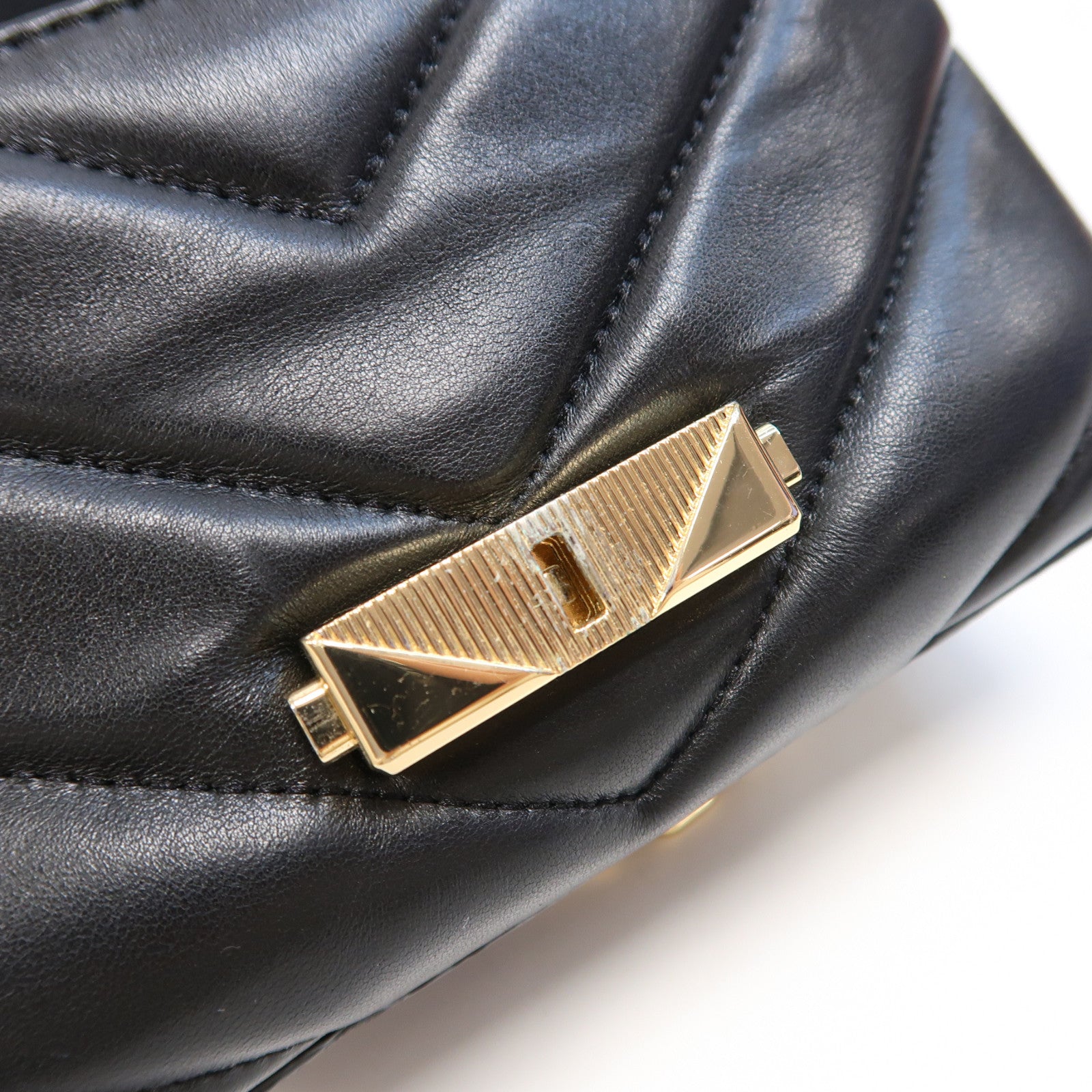 Michael Kors 牛皮皮革Chain Shoulder金扣鏈帶肩背袋黑色