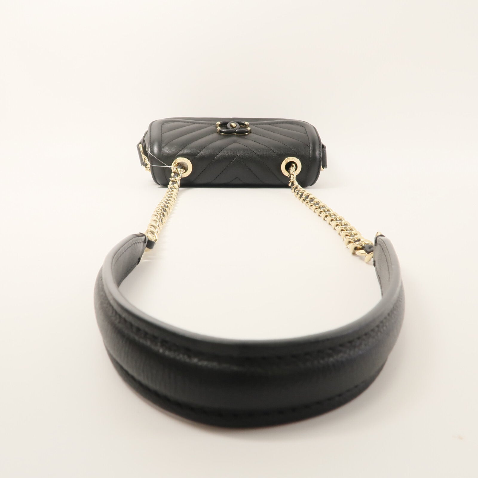 CHANEL 牛皮皮革Chain Shoulder鏈帶肩背袋