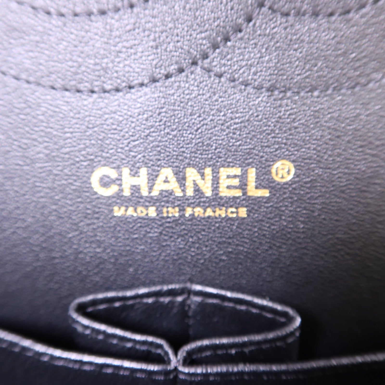 CHANEL 羊皮皮革Classic Jumbo金扣鏈帶手挽肩背兩用袋