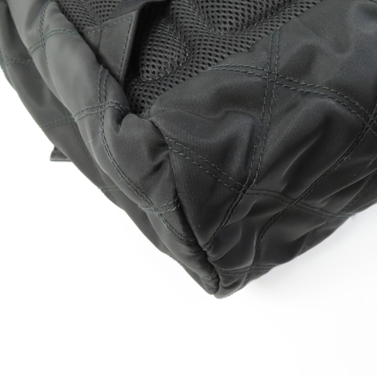 PRADA 尼龍Backpack銀扣背包