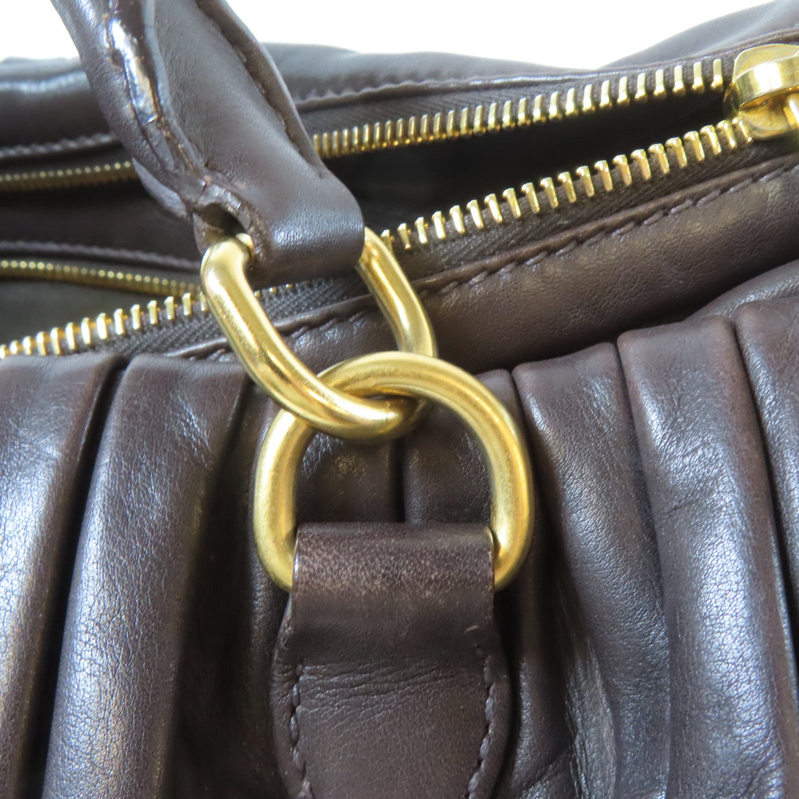 Miu Miu 【激減優惠】牛皮皮革2 Way Shoulder金扣手挽肩背兩用袋啡色