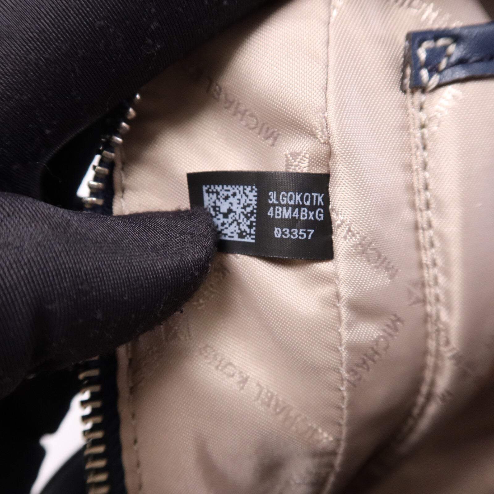 Michael Kors 【激減優惠】塗層帆布Backpack銀扣背包
