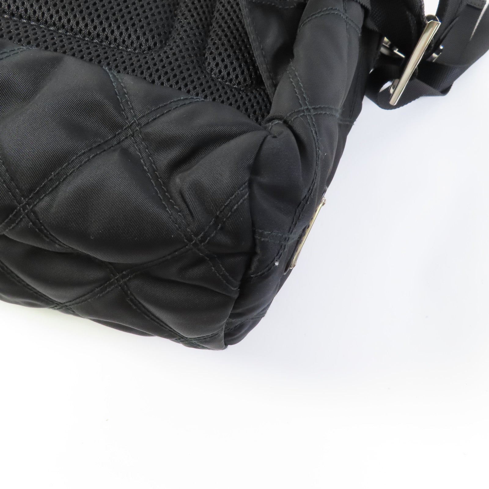 PRADA 尼龍Backpack銀扣背包