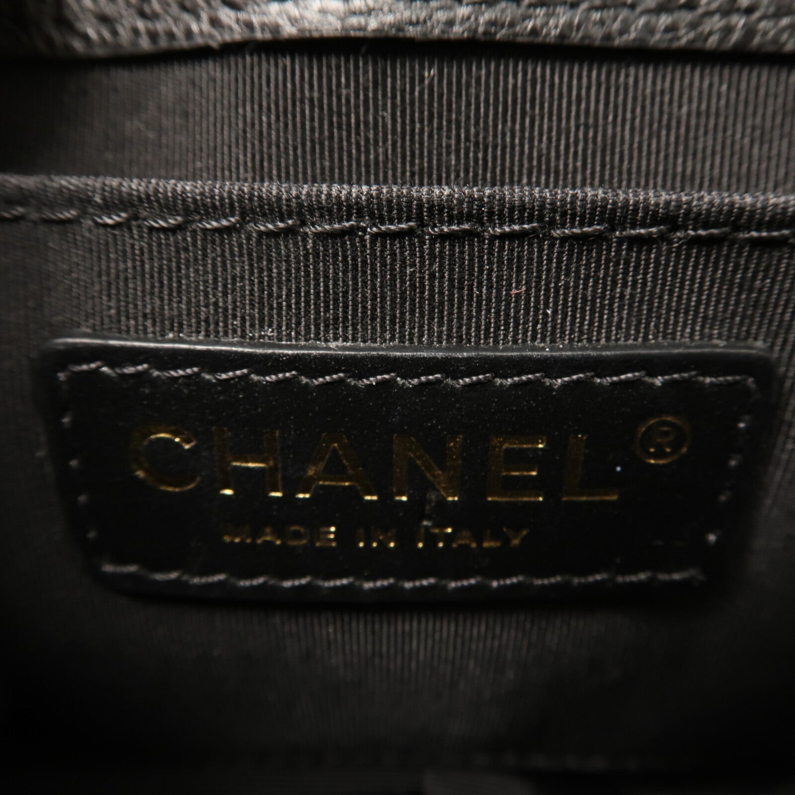 CHANEL 牛皮皮革Chain Shoulder鏈帶肩背袋