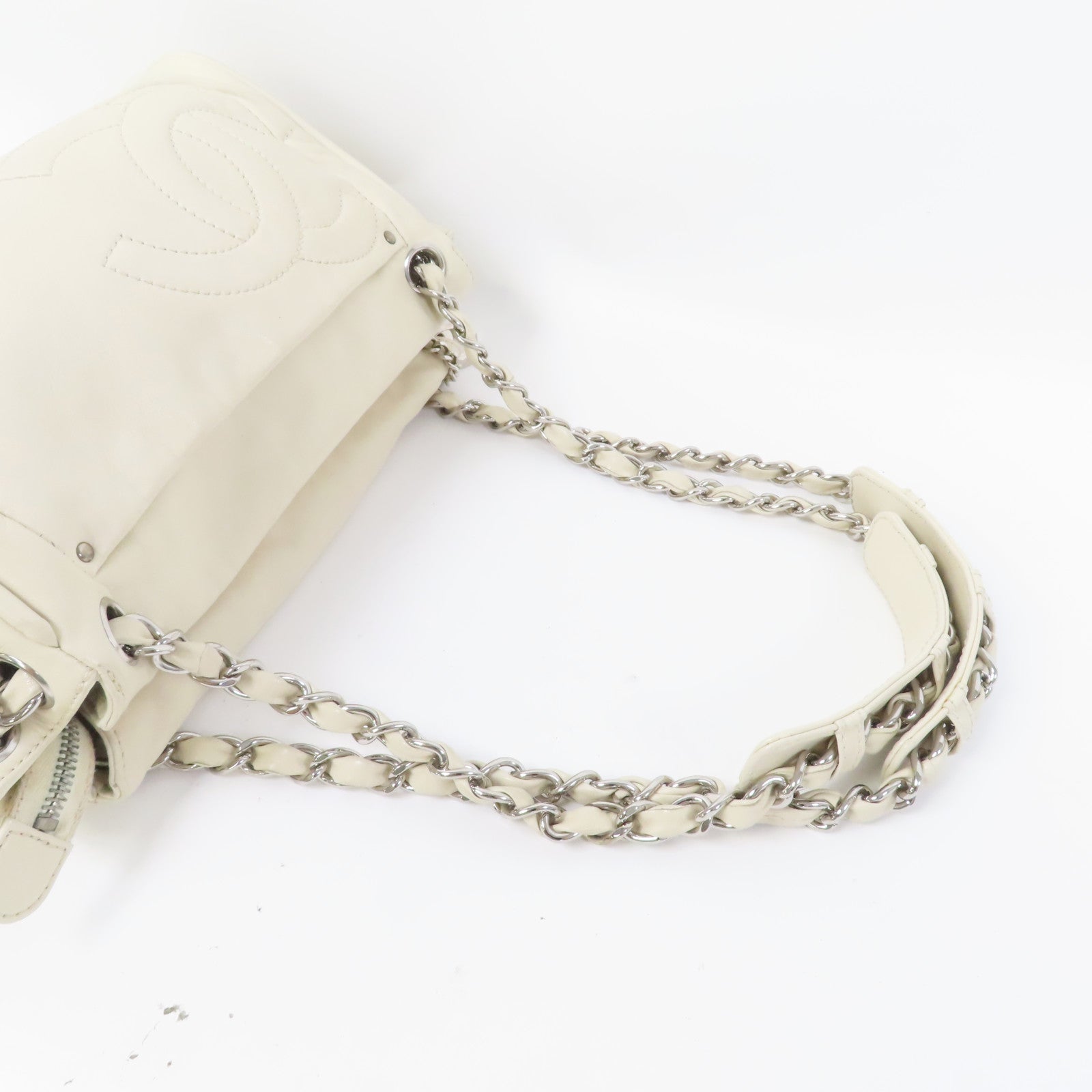 CHANEL 羊皮皮革Chain Shoulder銀扣鏈帶肩背袋白色