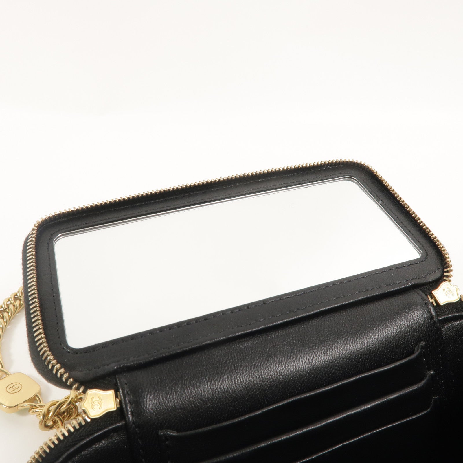 CHANEL 羊皮皮革Vanity Case鏈帶肩背袋