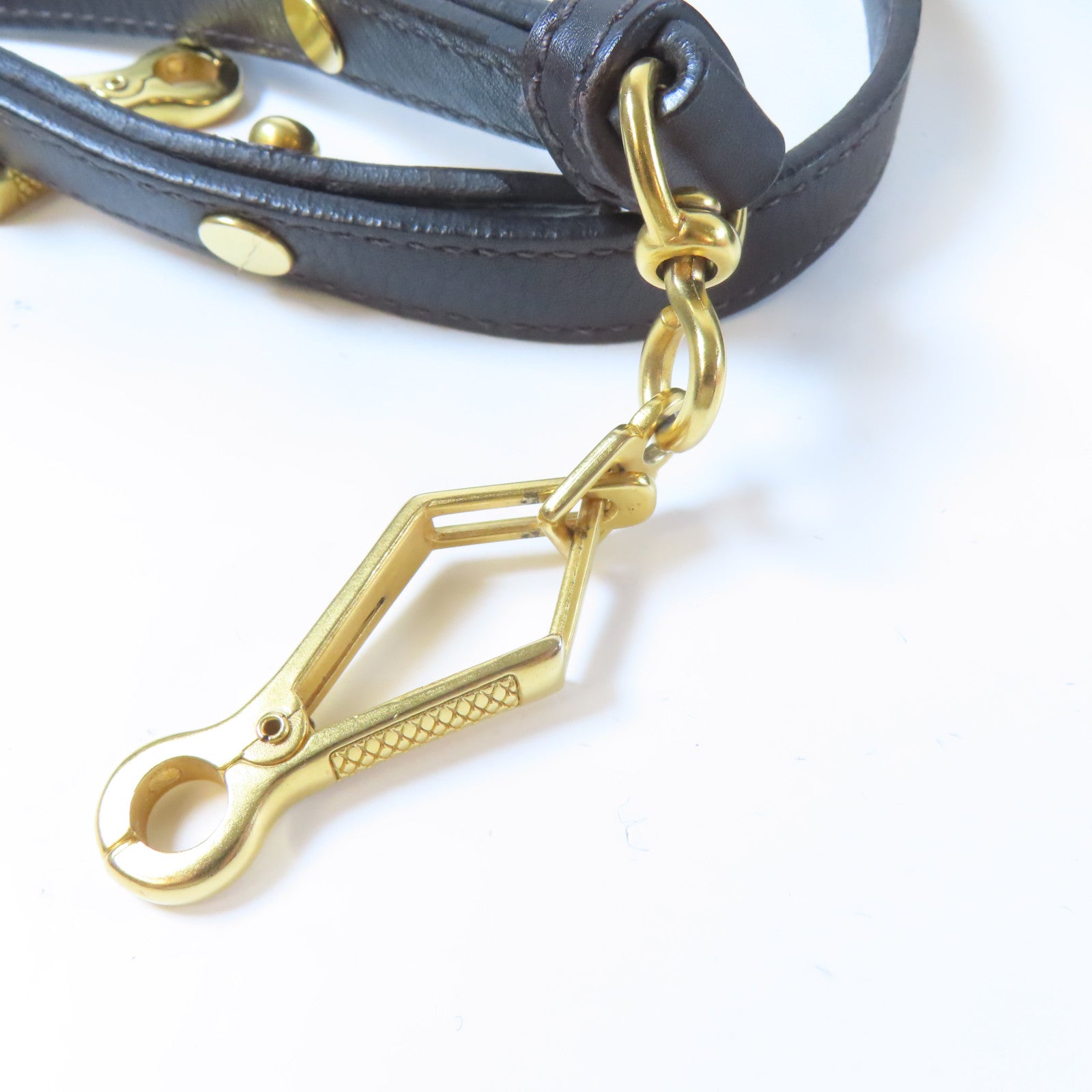 Miu Miu 【激減優惠】牛皮皮革2 Way Shoulder金扣手挽肩背兩用袋啡色