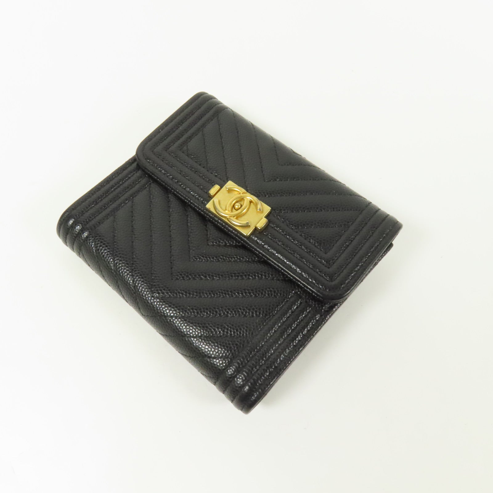 CHANEL 牛皮皮革Boy Wallet金扣錢包