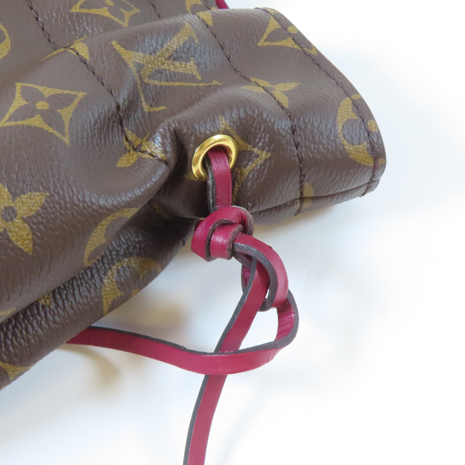 LOUIS VUITTON 【激減優惠】Monogram Posh Noe Drawstring Pouch金扣手拿包啡色/紫色
