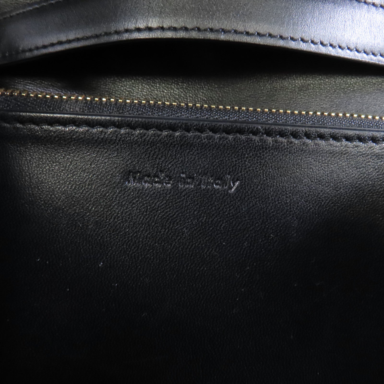 CELINE 牛皮皮革Classic Box金扣肩背袋黑色