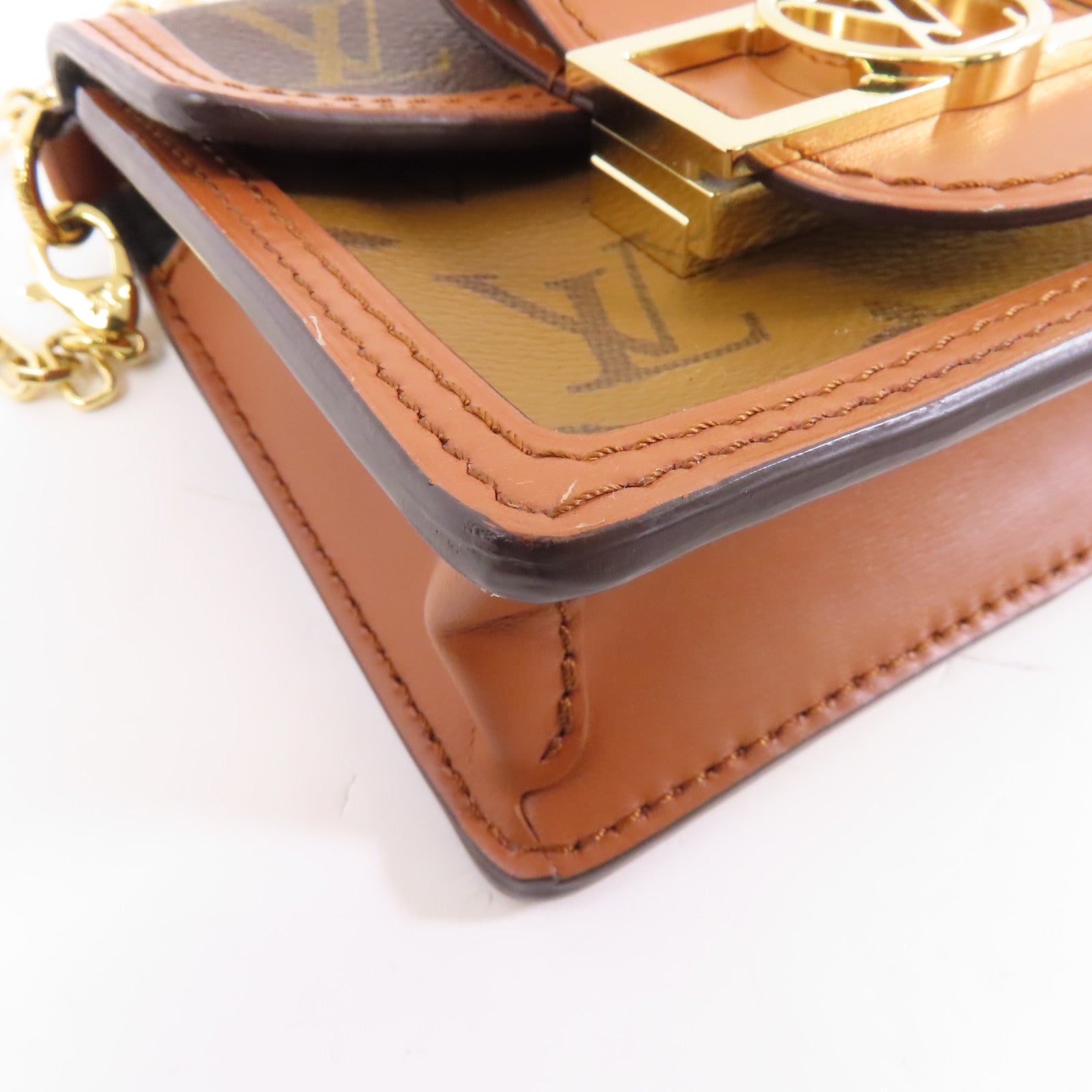 LOUIS VUITTON Monogram/Monogram Reverse Micro Dauphine金扣鏈帶肩背袋啡色
