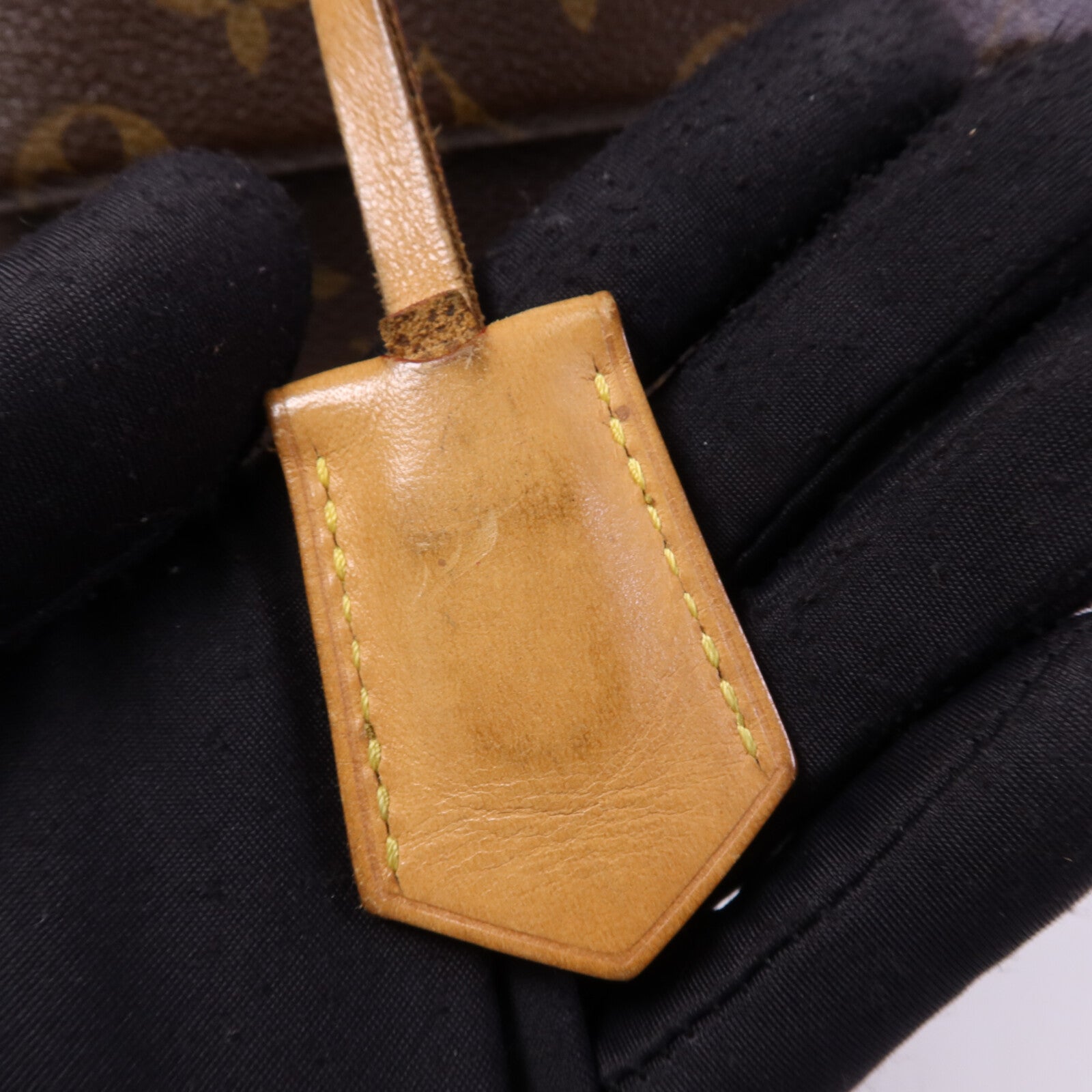 LOUIS VUITTON Monogram Cluny MM手挽肩背兩用袋