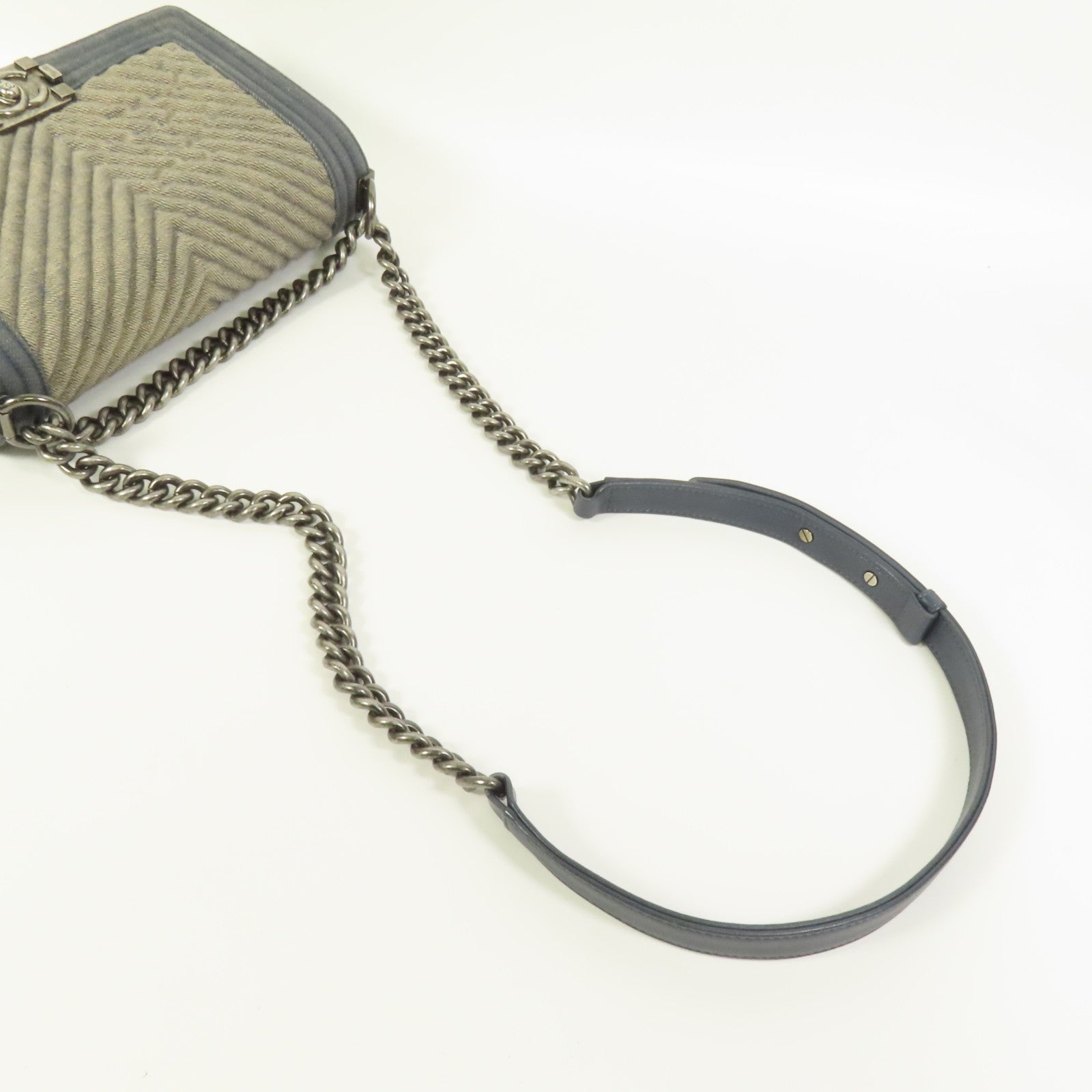 CHANEL 【激減優惠】Demin Boy 25鏈帶肩背袋