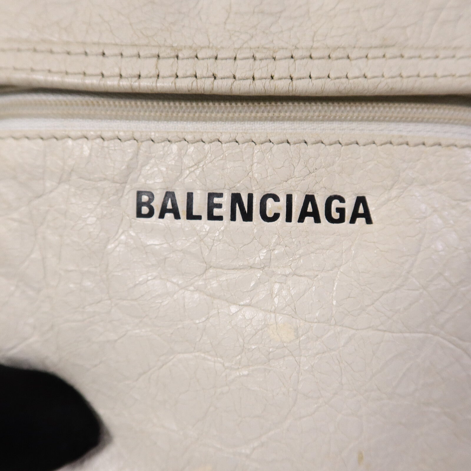 BALENCIAGA 牛皮皮革Explorer Bag肩背袋