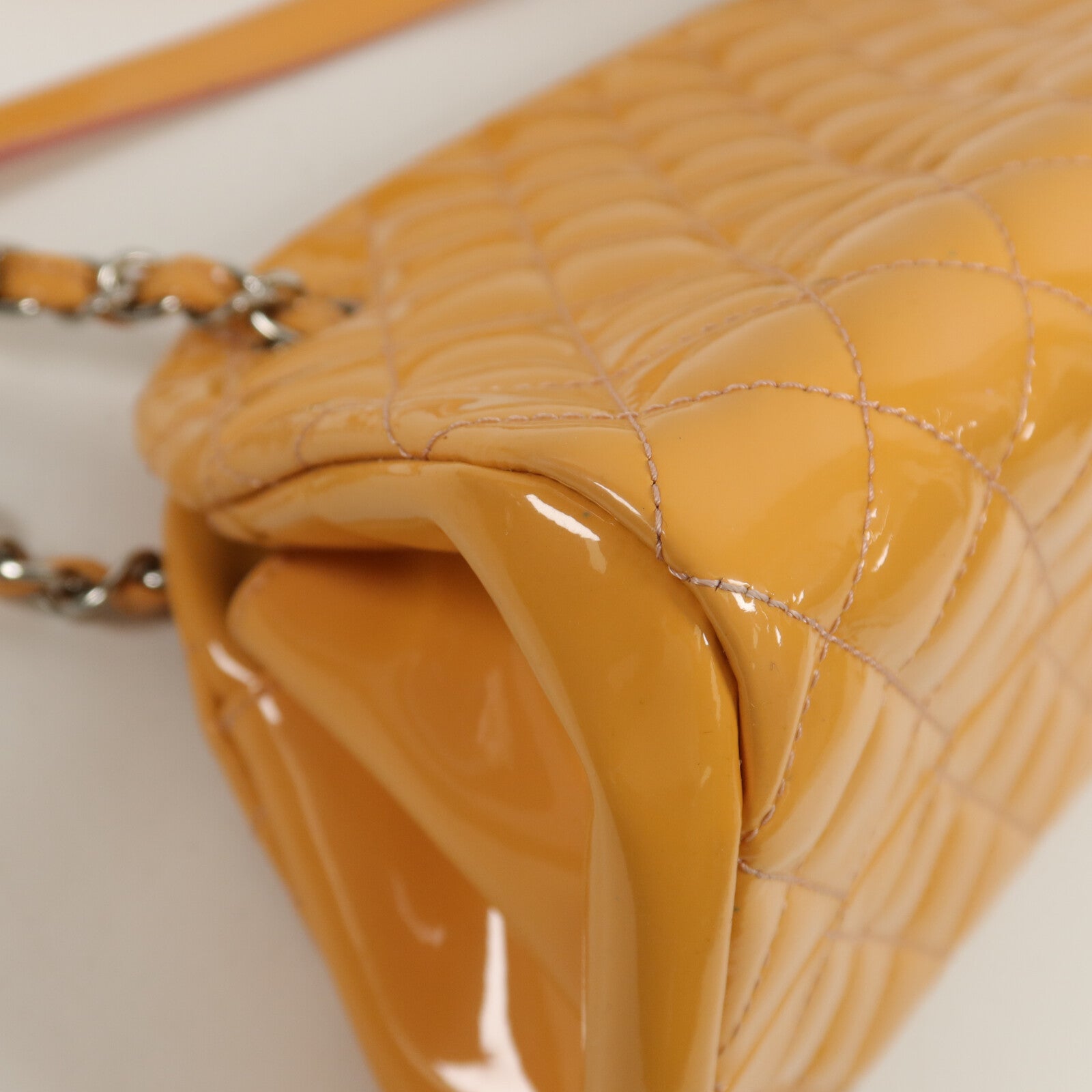 CHANEL 漆皮皮革Chain Shoulder鏈帶肩背袋