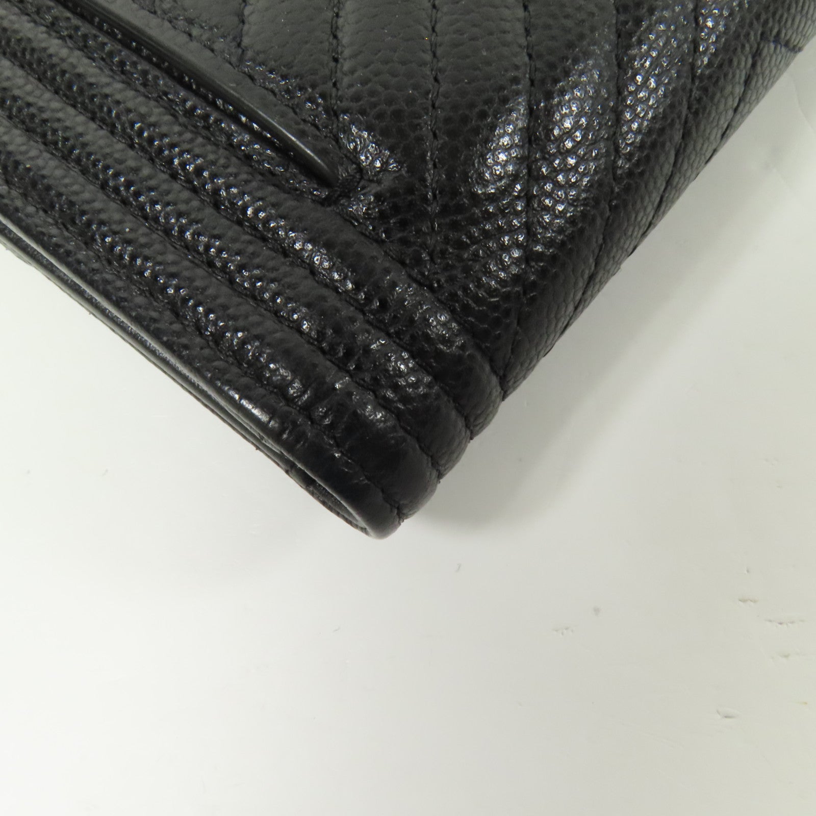 CHANEL 牛皮皮革Boy Wallet金扣錢包