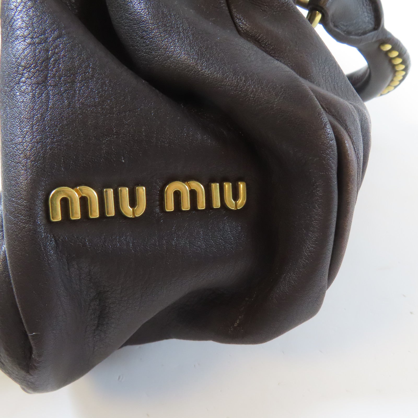 Miu Miu 【激減優惠】牛皮皮革2 Way Shoulder金扣手挽肩背兩用袋啡色