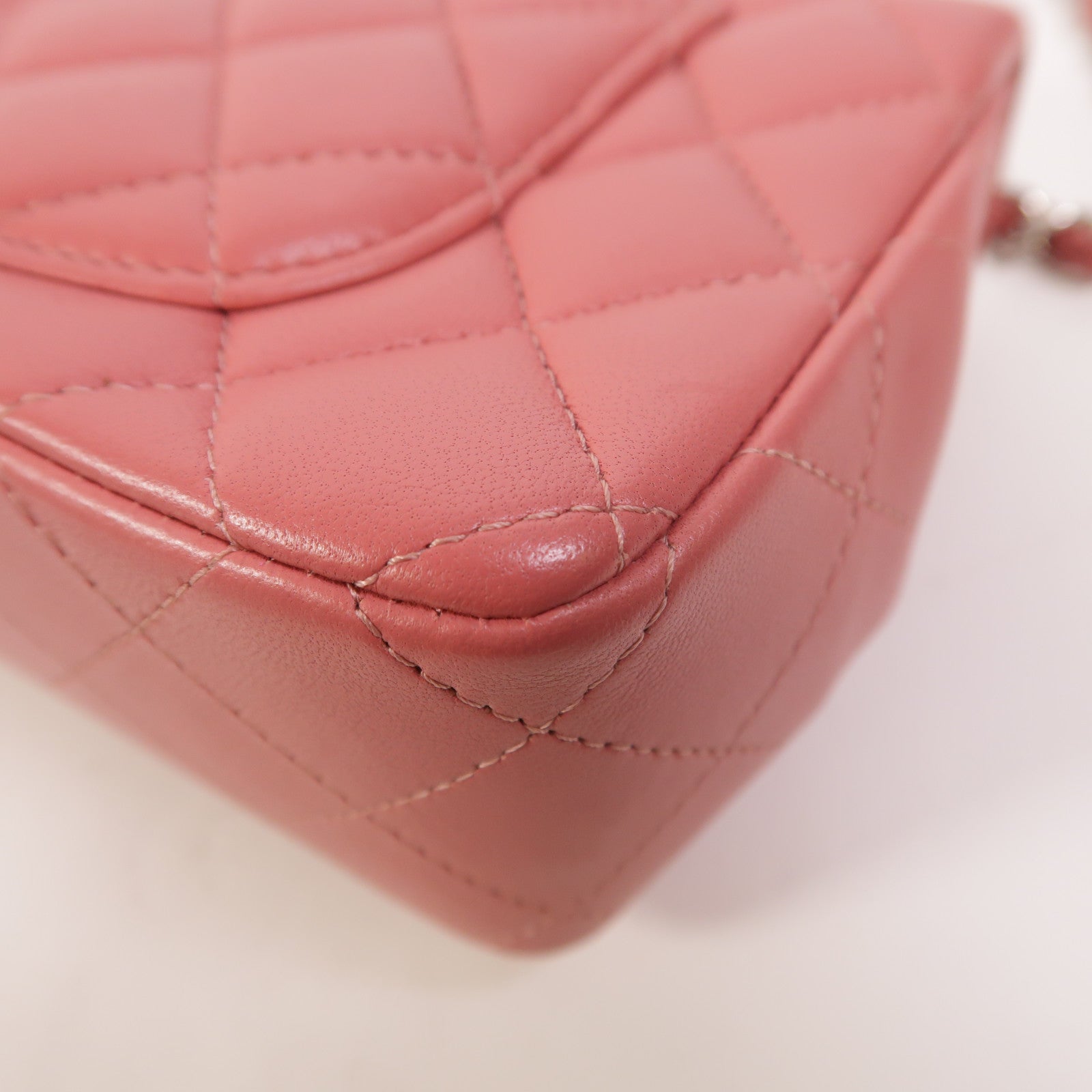 CHANEL 羊皮皮革Classic 20銀扣鏈帶肩背袋