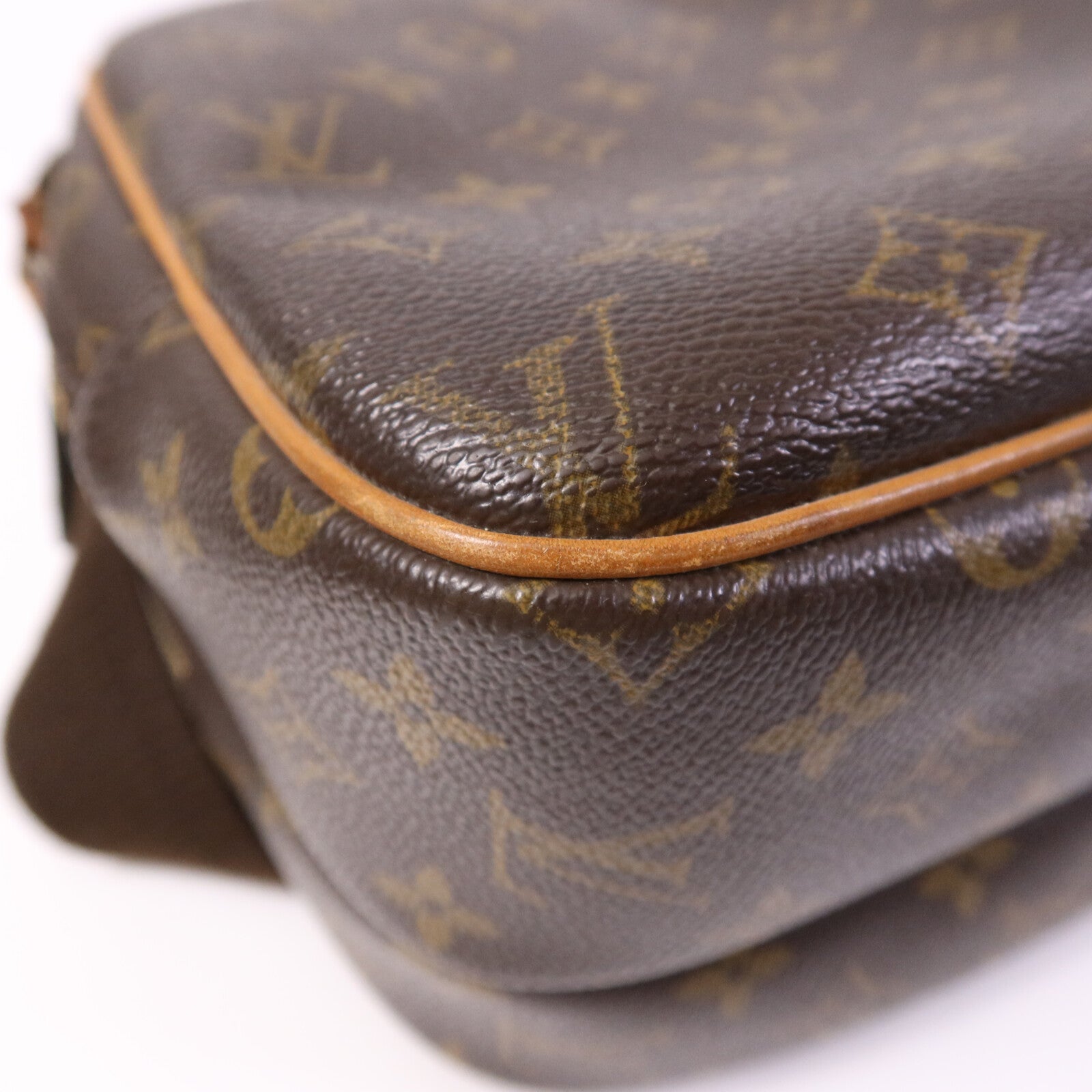 LOUIS VUITTON Monogram Reporter PM金扣肩背袋