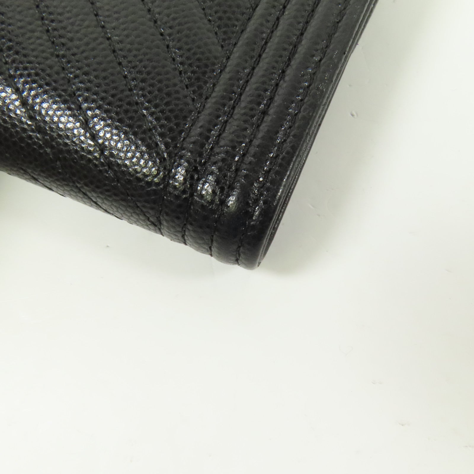 CHANEL 牛皮皮革Boy Wallet金扣錢包