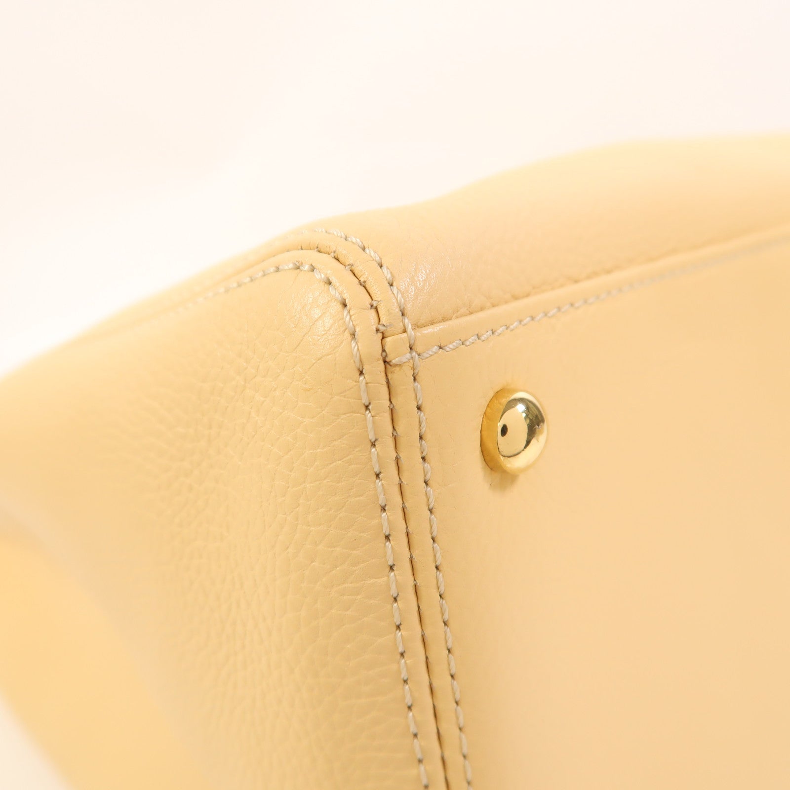 CHANEL 牛皮皮革Executive Cerf Tote金扣手挽肩背兩用袋