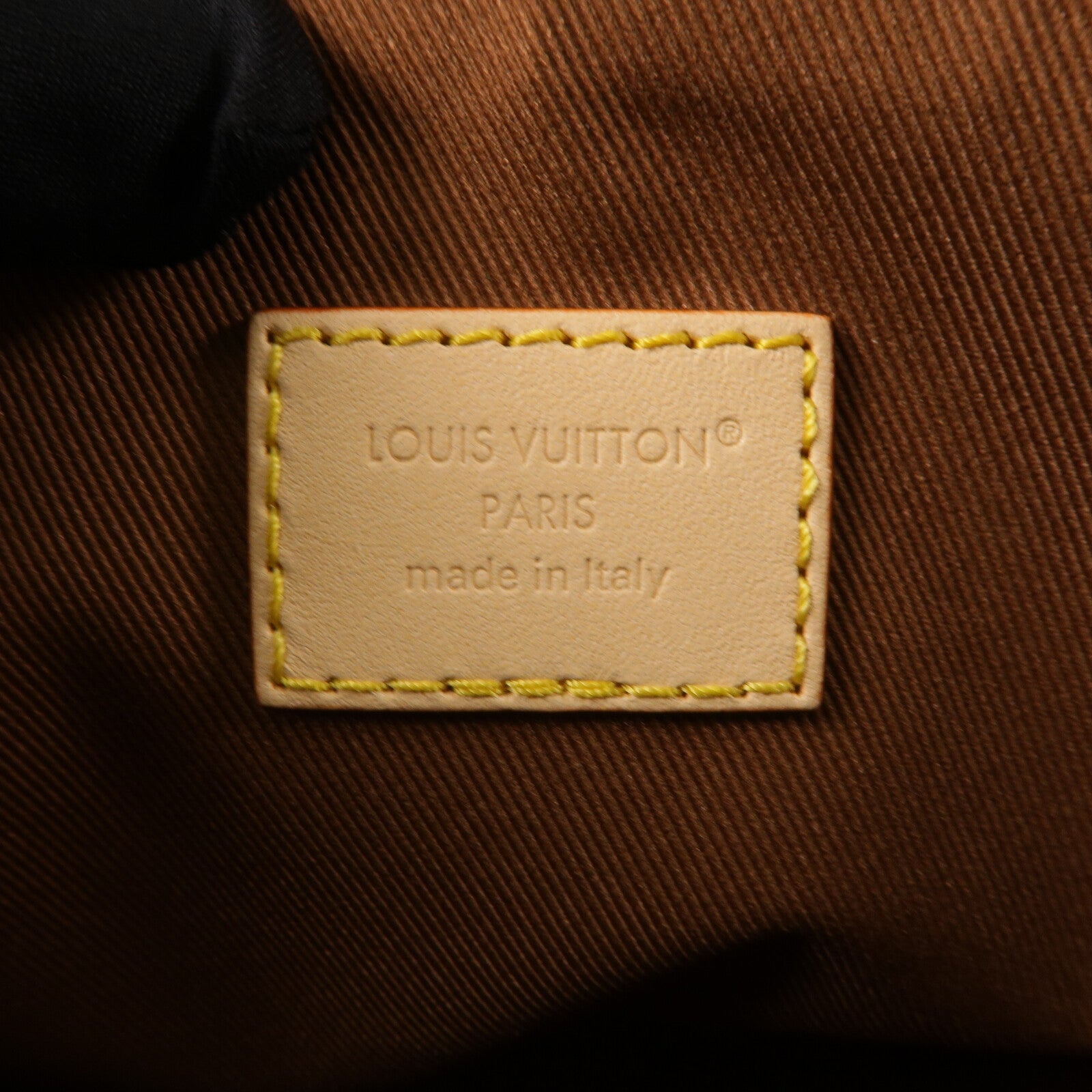 LOUIS VUITTON Monogram Multipass肩背袋