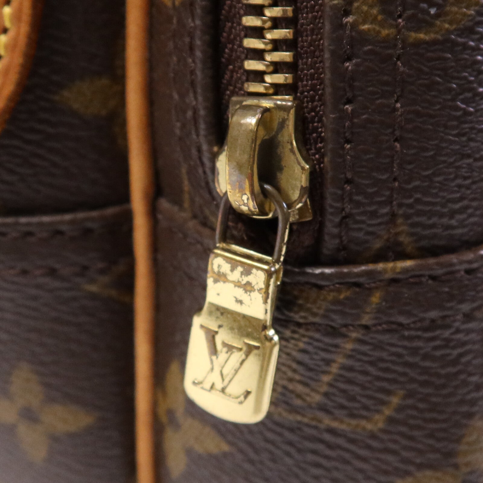 LOUIS VUITTON Monogram Reporter PM金扣肩背袋