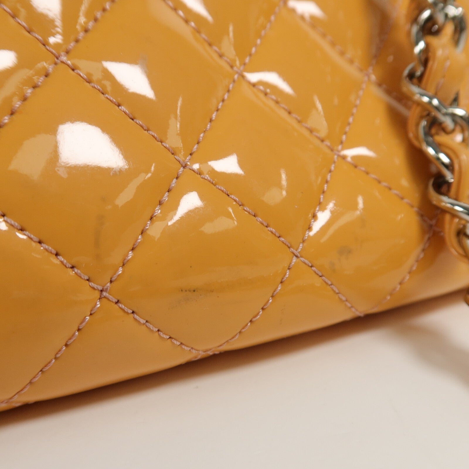 CHANEL 漆皮皮革Chain Shoulder鏈帶肩背袋