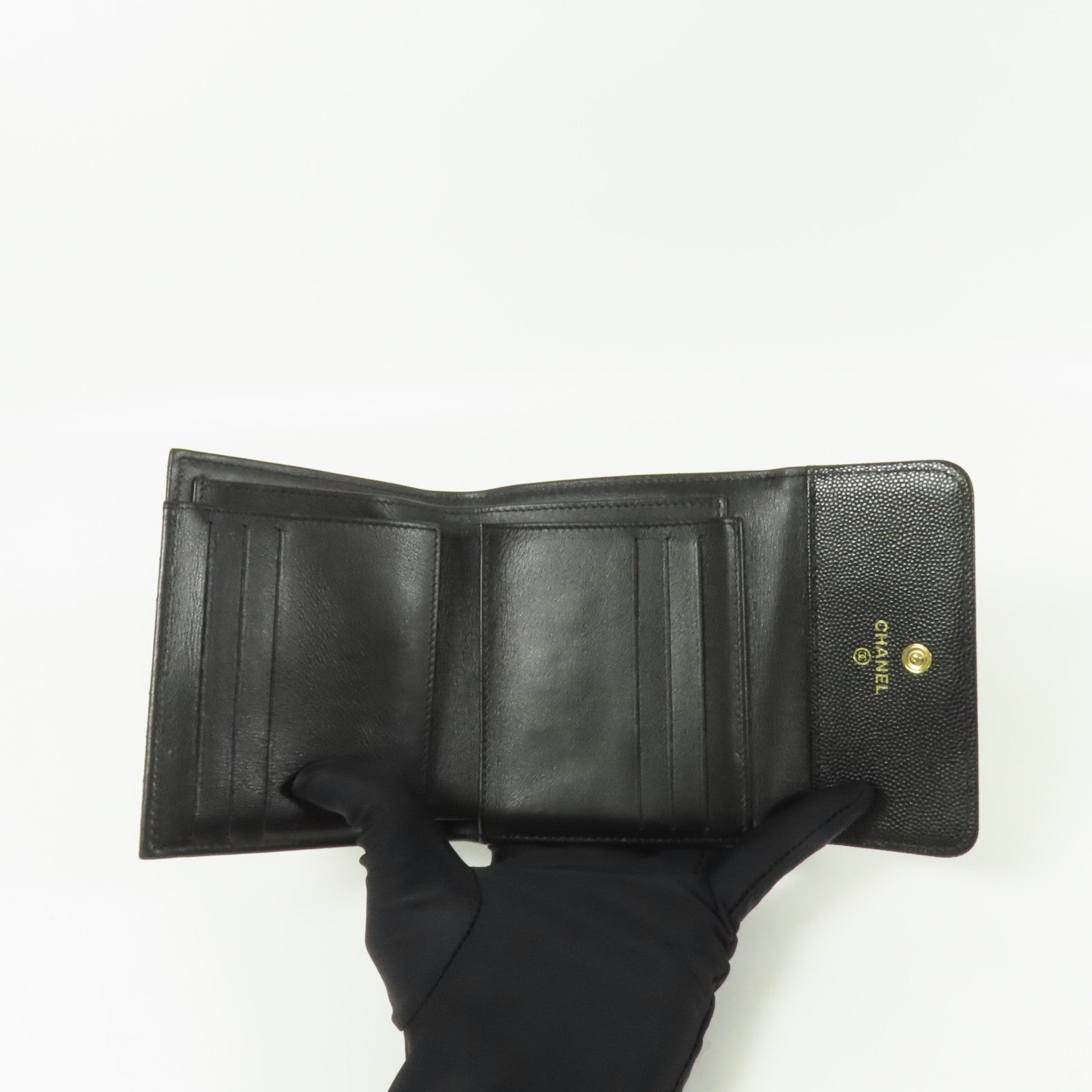 CHANEL 牛皮皮革Boy Wallet金扣錢包