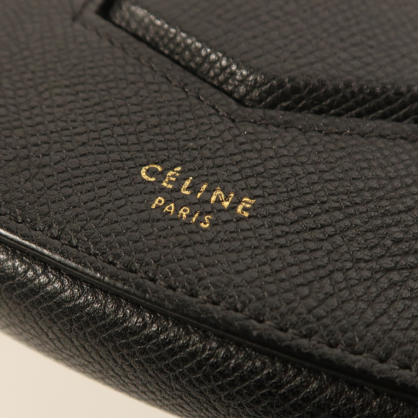 CELINE 牛皮皮革Trotteur金扣肩背袋