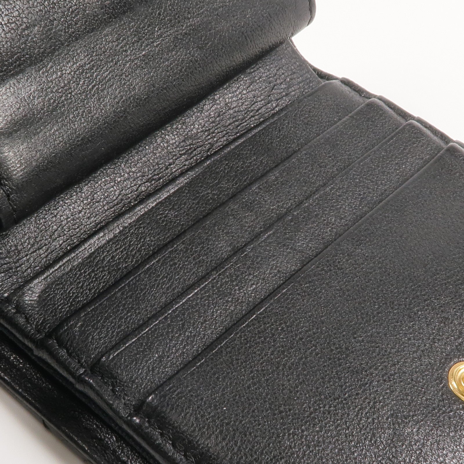 CHANEL 羊皮皮革Wallet金扣錢包