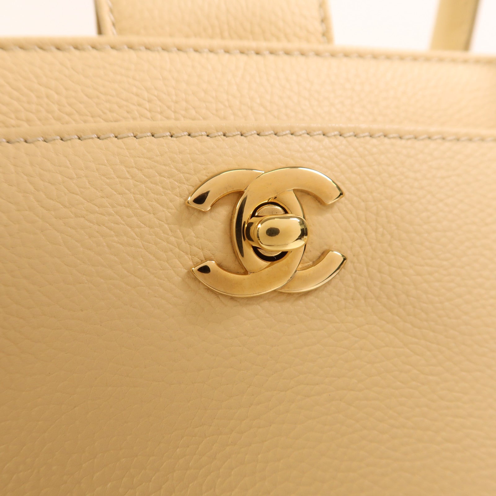 CHANEL 牛皮皮革Executive Cerf Tote金扣手挽肩背兩用袋