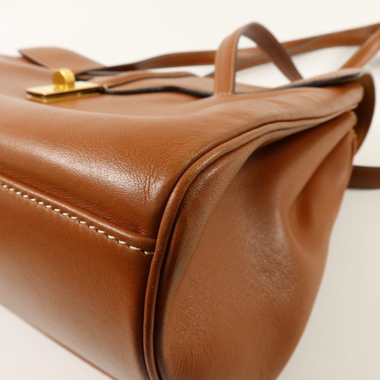 CELINE 牛皮皮革Soft 16 Small肩背袋