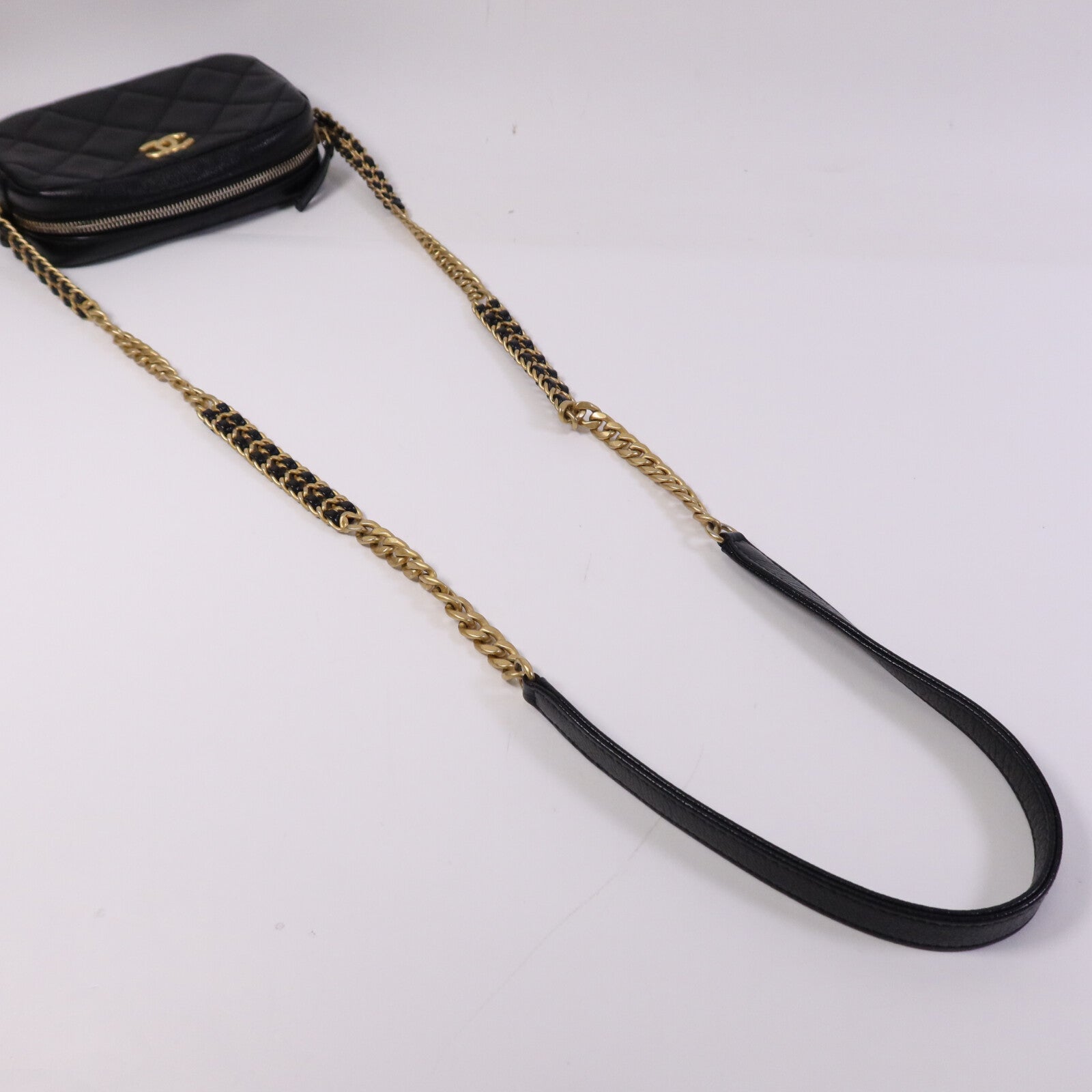 CHANEL 【激減優惠】牛皮皮革Camera Bag金扣鏈帶肩背袋